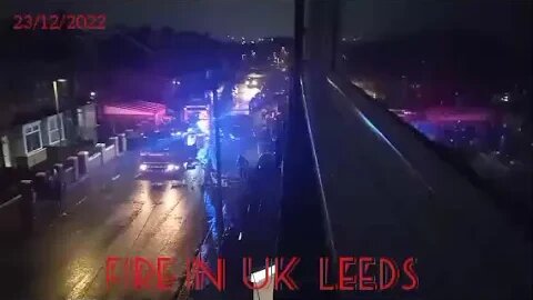 Leeds fire: Firefighters tackle huge blaze in Leeds