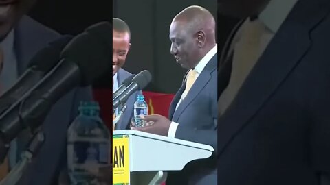 PRESIDENT WILLIAM RUTO AND HUSSEIN MOHAMMED FUNNY MOMENT