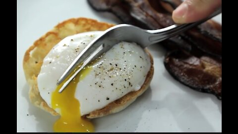 How To Poach Eggs