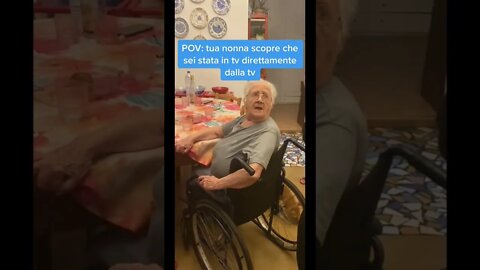 Il momento in cui tua nonna realizza che…