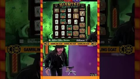 Roshtein "What The H*ll Is Going On" | Wanted dead or a wild slot #shorts