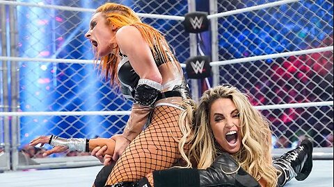 Becky Lynch vs Trish Stratus - Steel Cage match at Payback