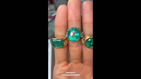 Trendy natural green emerald and diamond gold rings in 2022