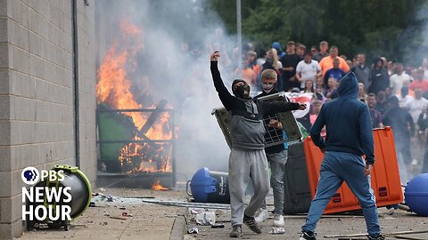 Hundreds arrested as anti-immigrant protesters wreak havoc in across England | VYPER