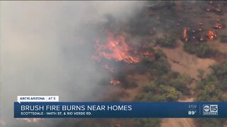 Brush fire burns near Scottsdale homes