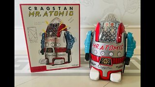 Mr Atomic ⚛️ by Osaka Tin Toys is one of the greatest reproduction robots! 🤖