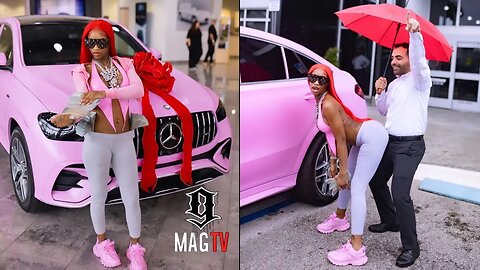 Sexyy Red Buys A $130k Pink Mercedes Off The Showroom Floor! 🚗