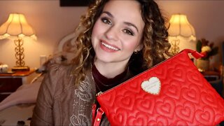 Makeup Bag Travel Essentials | Pack With Me!