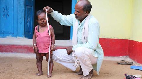 This Is The Shortest Middle-Aged Man In India At Only 29 Inches Tall