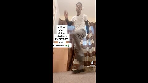 Day 22 of me doing this dance EVERYDAY until Christmas 🎄🎄