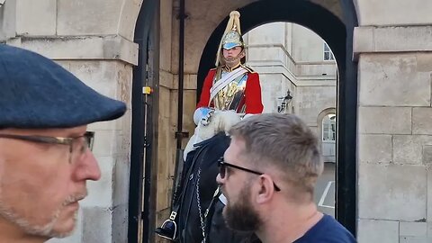 I'm about to change over wait for the next horse #horseguardsparade