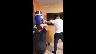 Jab-Cross combo 🥊