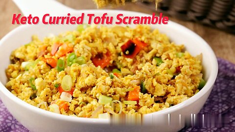 Keto Curried Tofu Scramble | Spicy Low-Carb Breakfast Delight