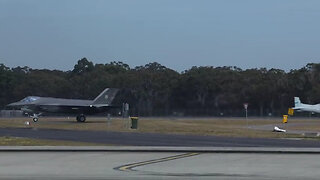 VMFA-314 Arrives in Australia after a Trans-Pacific flight