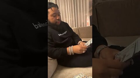 #djakademiks flexing His Money