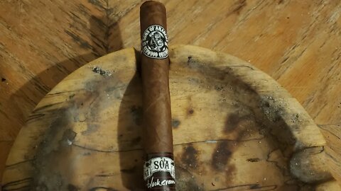 Sons Of Anarchy by Black Crown cigar review