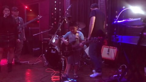 8 year old plays Voodoo Chile (child) \Slight Return Jimi Hendrix \ SRV cover ) 1st onstage playing