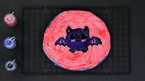 Tie Dye - Hidden Art Spirals - Cute Halloween Bat