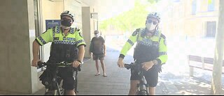 Perth Lockdown Day 2 Flustered Fremantle Police Offer Multiple Contracts