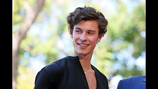 Slideshow tribute to Shawn Mendes.