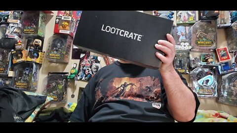 Attair Unboxes the 2020 May Lootcrate 80's