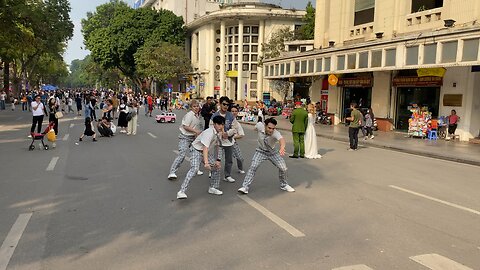 Vietnamese Street Dancers