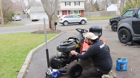 Working On The 20HP Briggs Motor That Surges Ariens Lawn Tractor #tractor