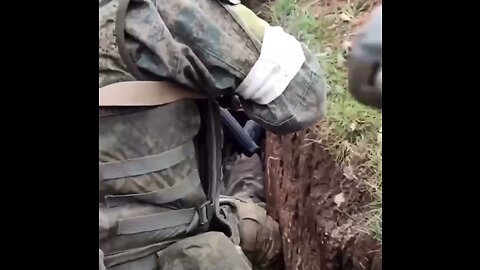 Russians Capture Ukrainian Soldiers in Former Ukraine – What happened next will shock you!
