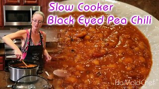 Slow Cooker Black Eyed Pea Chili | Dining In With Danielle