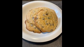 The Easiest CHOCOLATE CHIP Cookies | Small Batch Recipe