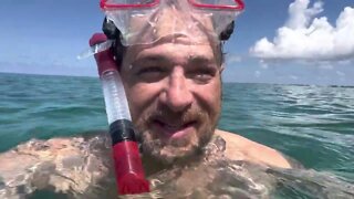 Can an iPhone 13 Pro Max be used to video underwater without a waterproof case?￼