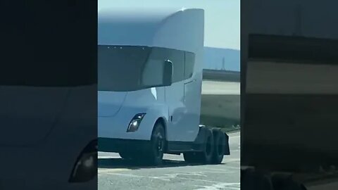 Hit 👍🔔 & SUBSCRIBE for more 🦾🦿🧠🤖📱🖥️🧫 🧬 🔬 🔭 📡 #Tesla #TeslaSemi #Prototype