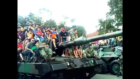 Indonesia Leopard 2 Tanks and Kids lol