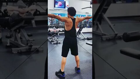 Back cable crossover fly workout #backworkout #shorts