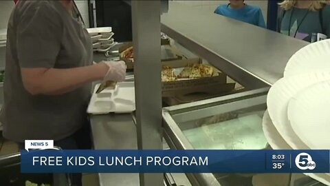 Willow Praise Church hosts free kids lunch program