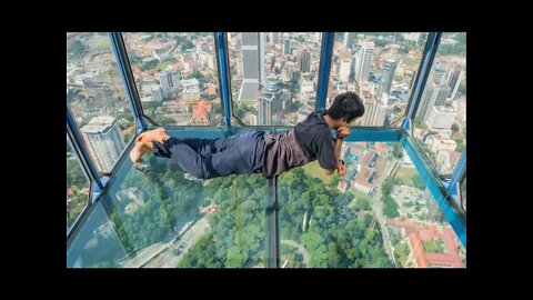 15 Terrifying glass platforms with awesome views 2022