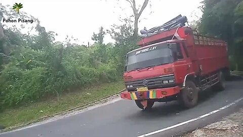 Truck Fuso Gandeng, Truck Molen Semen, Truck Pasir