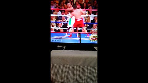 FLOYD MAYWEATHER VS OSCAR D LA HOYA... HIGHLIGHTS ( PART 3)