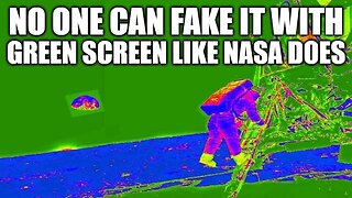 NASA Groupies Refuse To Admit They Can Fake It With Green Screen This Easy?