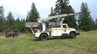 Let's Fix This Big Old Bucket Truck!