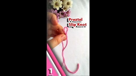 How To Make Preztel Method Slip Knot - Crochet Stitches Part 1 #shorts