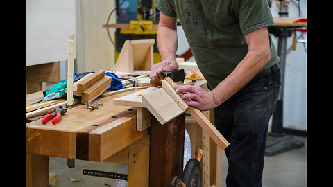 MILK CRATE - stop motion woodworking