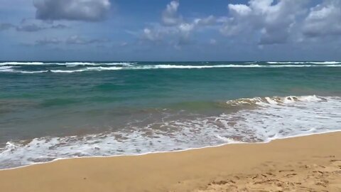 Ocean waves, beaches, sands, at Kauai, Hawaii, with ambient piano music.