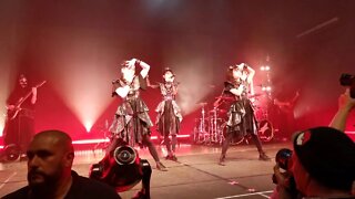 Babymetal in Dallas song Megitsune