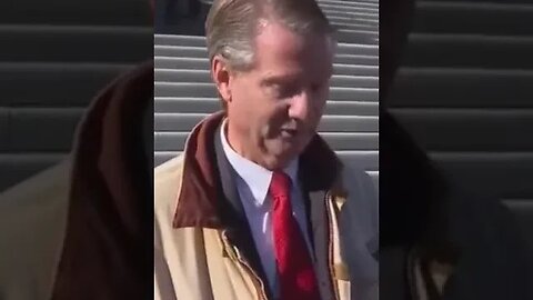 Rep. Tim Burchett describes a 'clean shot to the kidney' when Kevin McCarthy hit him #shorts