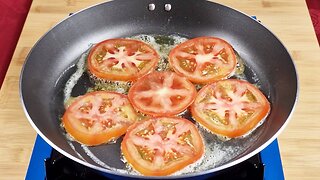 Quick breakfast in 5 minutes. 1 Tomato with 3 eggs! Super delicious