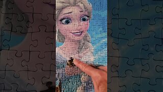 One more for Elsa! #puzzle #disney #ravensburger #frozen #shorts #jigsawpuzzle