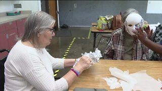 Polk County art program helps people with Alzheimer’s