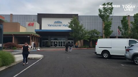 Vancouver Mall says ‘hi’ as it reopens