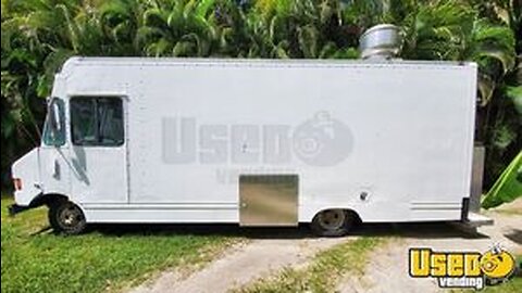 18' Chevrolet P30 Loaded Mobile Kitchen | Well-Equipped Food Vending Truck for Sale in Florida